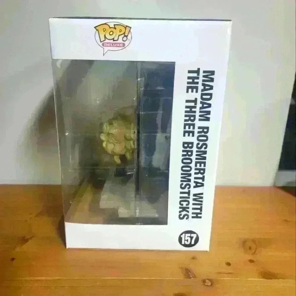 Funko pop Madam Rosemerta with the three broomsticks Harry Potter #157 - Picture 4 of 6